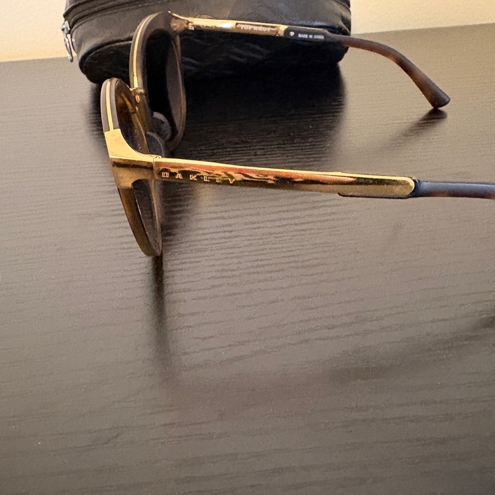 Oakley Blue Lens Top Knot Women's Sunglasses - Picture 2 of 6